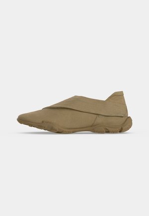Rombaut, WRAP UPCYCLED UNISEX - Маратонки - brown