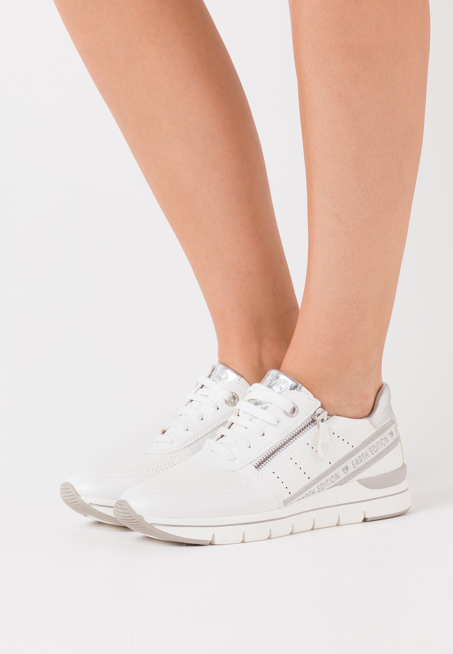 LOVE OUR PLANET by MARCO TOZZI LACE UP Joggesko white LOVE OUR PLANET by MARCO TOZZI LACE UP Joggesko white