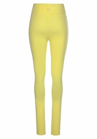 LASCANA Leggings - gelb