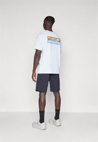 Salomon OUTERPATH UTILITY - Outdoor shorts - deep black