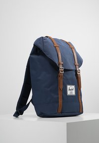 Herschel RETREAT - Rucksack - navy