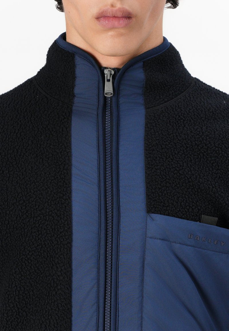 Oakley OFF SLOPE MOUNTAIN FIRE - Fleecejakke - abyss/black
