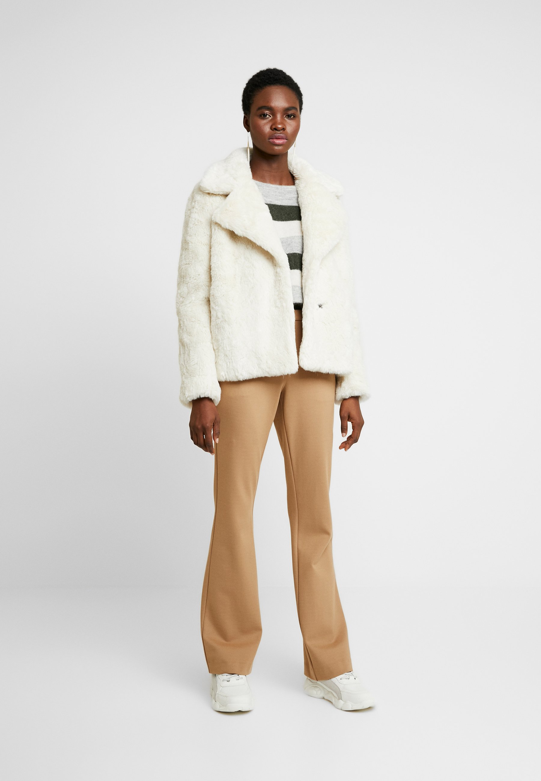 modstrom tanny flare pants