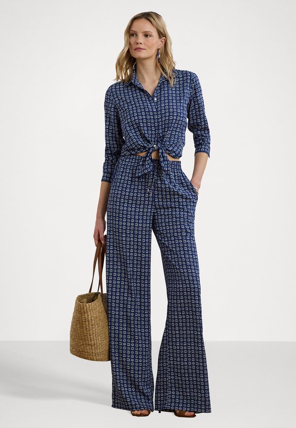 Classic Fit Geo Print Crepe Shirt - Button-down blouse3