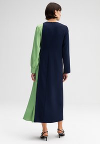 Touché Privé CONTRAST COLORED - Nappali ruha - dark blue