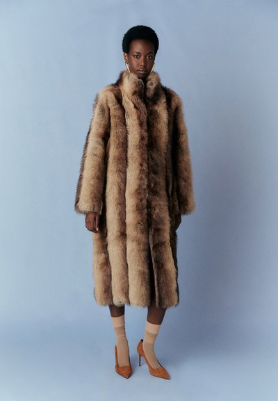 Et Ochs EXCLUSIVE LONG COAT - Zimski kaput - brown