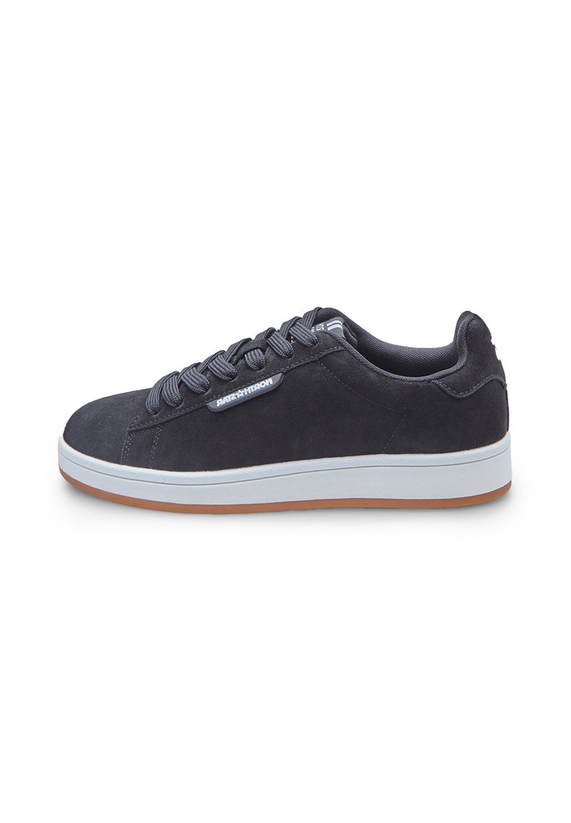 Navy suede sneaker with a white midsole and gum outsole. Features flat laces, a stitched toe cap, and a logo tag on the side.