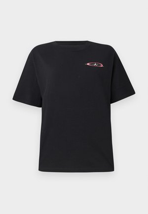 Jordan TEE - Print T-shirt - black/digital pink/white