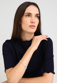 Swarovski TENNIS BRACELET - Zapestnica - silver-coloured