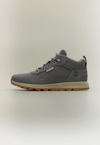 Niewybrane, dark grey/mid brown