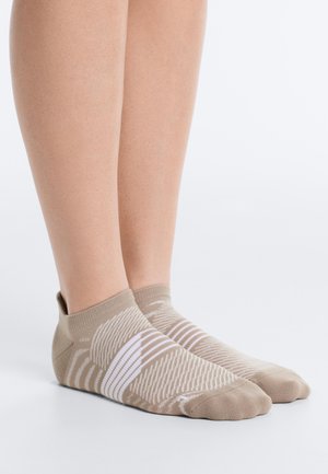 OYSHO, 3 PACK - Ponožky - coral