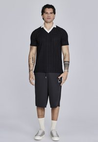 SIKSILK Polo majica - black