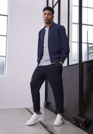 ONSMATT LONGY TEE 7 PACK - T-shirt básica - white/cabernet melange/forest night melange