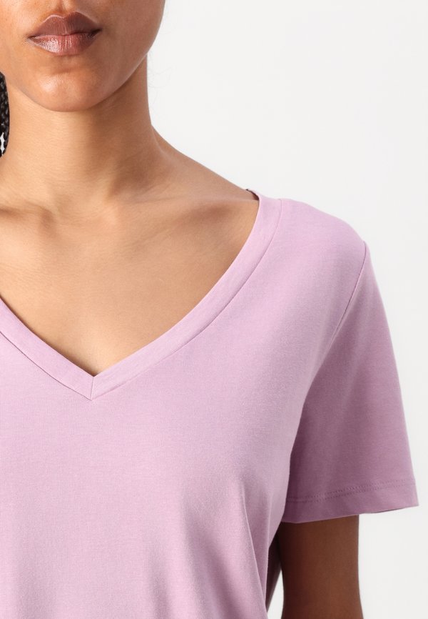 Basic T-shirt - lavender mist4