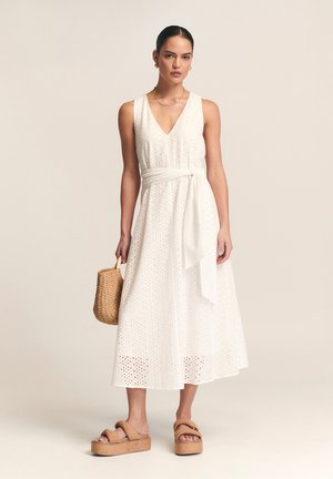 PRAIANO - Hverdagskjole - white