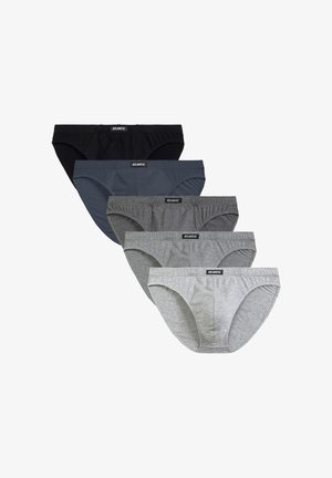 Pięć męskich majtek w kolorach: czarnym, granatowym, ciemnoszarym, średnioszarym i jasnoszarym, każdy z etykietą "ATLANTIC" na gumce.