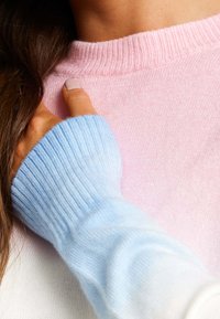 Liquorish OMBRE PATTERN  - Jumper - pink