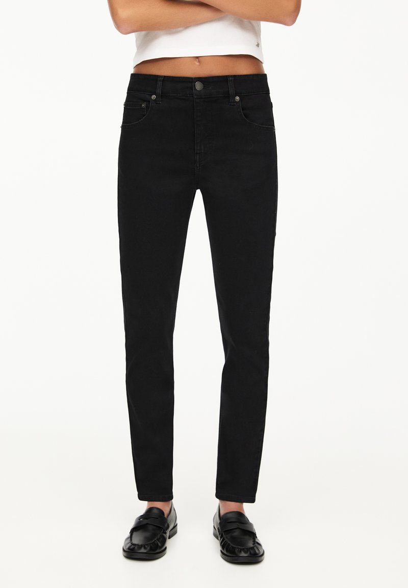 PULL&BEAR - Jean droit - black, Agrandir