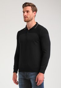 Gabbiano Pikeepaita - black