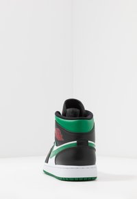 Jordan AIR JORDAN 1 MID - Sapatilhas de cano alto - black/pine green/white/gym red