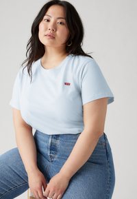 Levi's® Plus PERFECT TEE RAITA - Paprasti marškinėliai - skyway