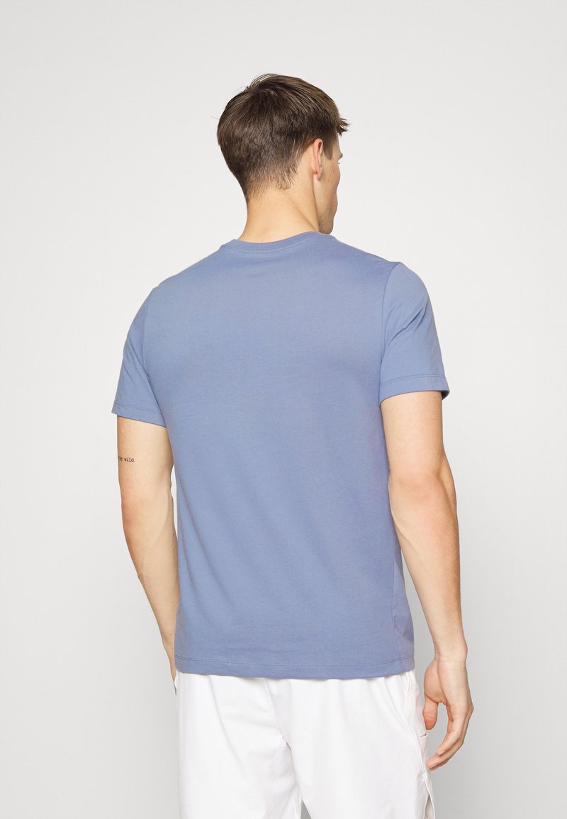 Herren Shirts | Nike Performance TEE HYPERLOCAL T-Shirt print ashen slate/blaugrau - VD36869 Herren Shirts | Nike Performance TEE HYPERLOCAL T-Shirt print ashen slate/blaugrau - VD36869