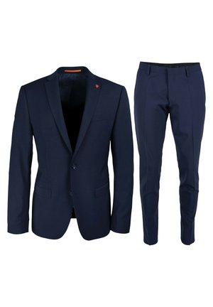 Marineblaues Anzug mit einreihiger Jacke, die über Revers und zwei aufgesetzte Taschen verfügt, kombiniert mit passenden slim-fit Hosen. Glatte Textur.