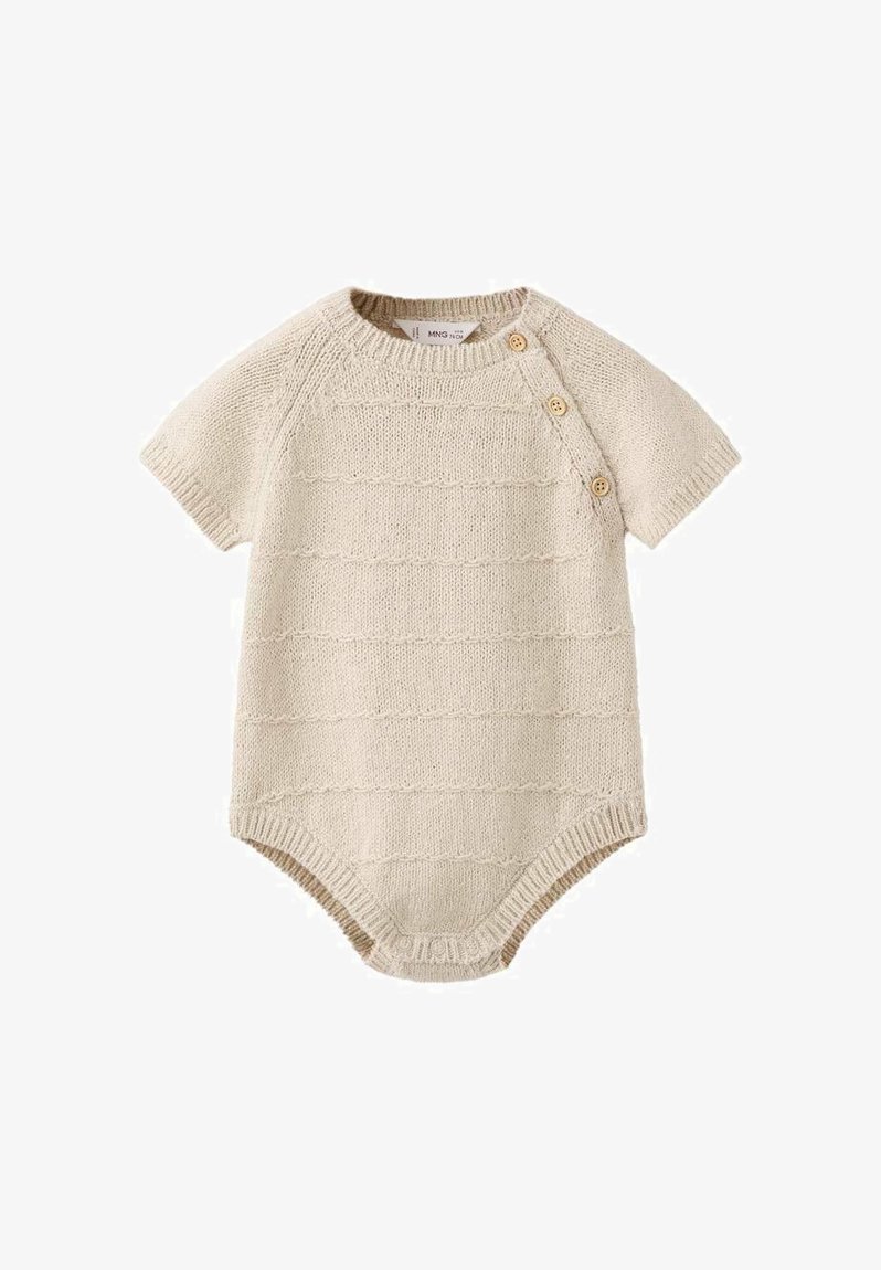 Otroški pleteni romper kremne barve s kratkimi rokavi, tremi gumbi spredaj na ramenu in pritiskači na dnu.