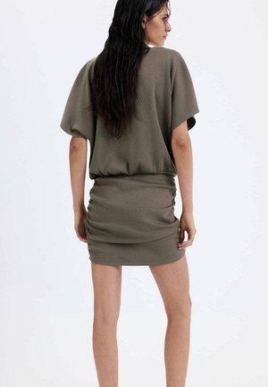 Mango, ADULT - Robe de jour - dark brown