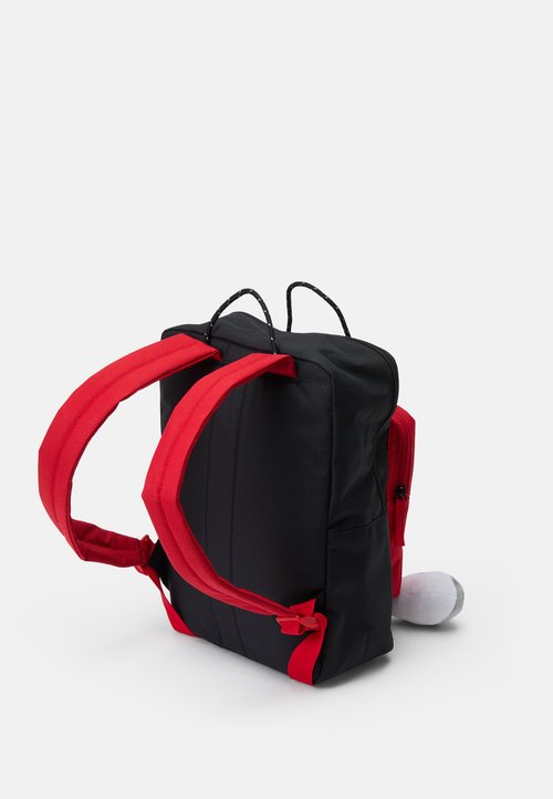 Nike — foto 2