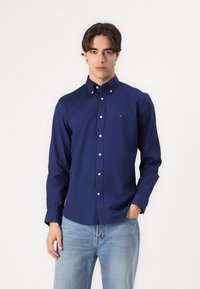 Tommy Hilfiger FLEX SHIRT - Skjorter - preppy navy
