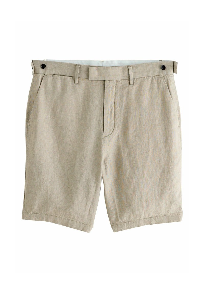 Beige Leinen-Shorts mit Taillenbund, Einschubtaschen und zwei vorderen Knöpfen. Sie bieten einen entspannten Schnitt und haben eine leicht strukturierte Oberfläche.