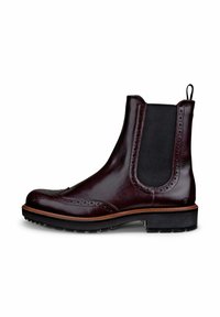 Bottines en cuir bourgogne avec un bout arrondi, des panneaux latéraux en élastique, des détails en brogue et une semelle en caoutchouc texturée.