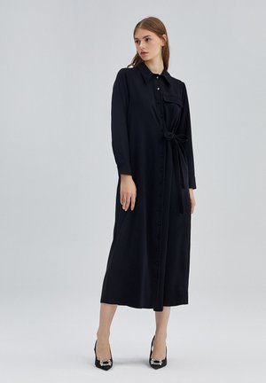 BELTED  - Kreklkleita - black