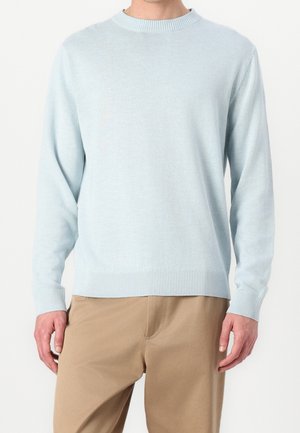 Stickad tröja - light blue