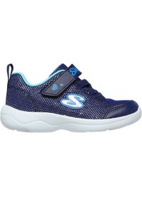 Zapatillas deportivas azul marino con parte superior de tela de malla, suela blanca, correa de Velcro ajustable y detalle de logotipo con un corazón.