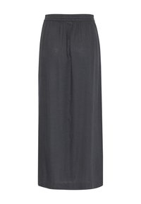 Gonna grigia scura, a lunghezza ginocchio, realizzata in tessuto leggero, con una fascia elastica in vita per il comfort e un design semplice e dritto.