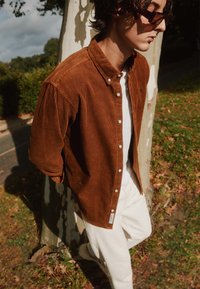 Carhartt WIP MADISON SHIRT - Camisa - tawny