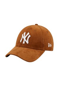 Braune Baseballkappe mit weißem "NY"-Logo auf der Vorderseite und kleinem weißen Markenlogo an der Seite, aus Cordstoff gefertigt.