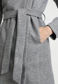 ONLY Abrigo corto - mottled light grey