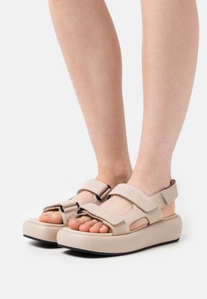 Platform sandals - ivory