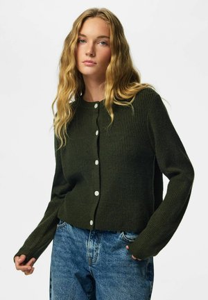 Pieces, PCSILLY LS O-NECK KNIT CARDIGAN NOOS BC - Gilet - forest night