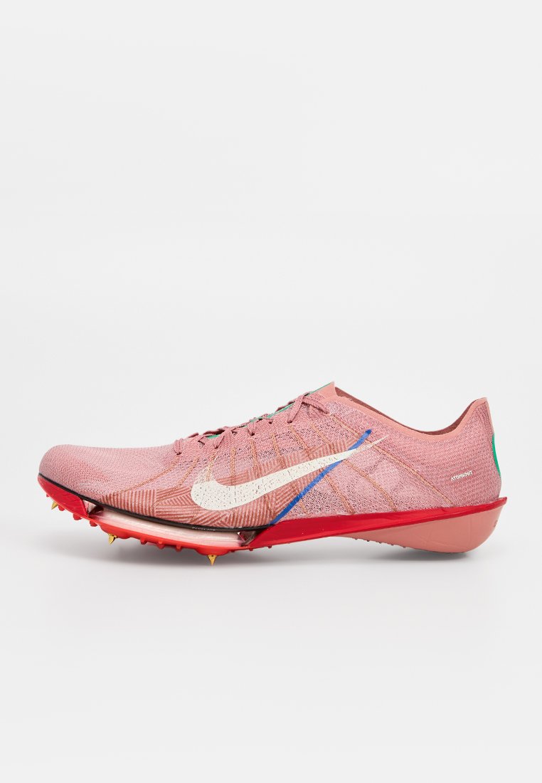 Zapatillas con clavos