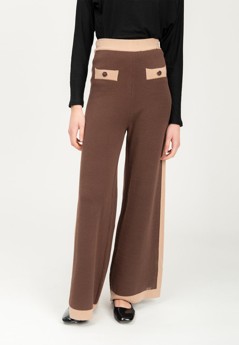 INFLUENCER Wide leg - brown