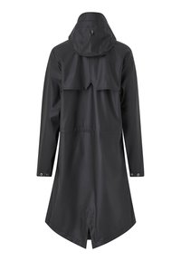 Giacca da pioggia nera impermeabile con cappuccio, bottoni a pressione e design di lunghezza media con orlo curvo e apertura sul retro per la ventilazione.