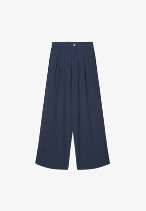 Pantaloni cropped a gamba larga blu navy con pieghe, chiusura con bottone e zip, e passanti per cintura in vita.