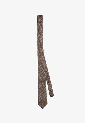 Cravatta marrone con un motivo geometrico blu e arancione. Realizzata in seta. Presenta una punta a forma di freccia e una texture liscia.