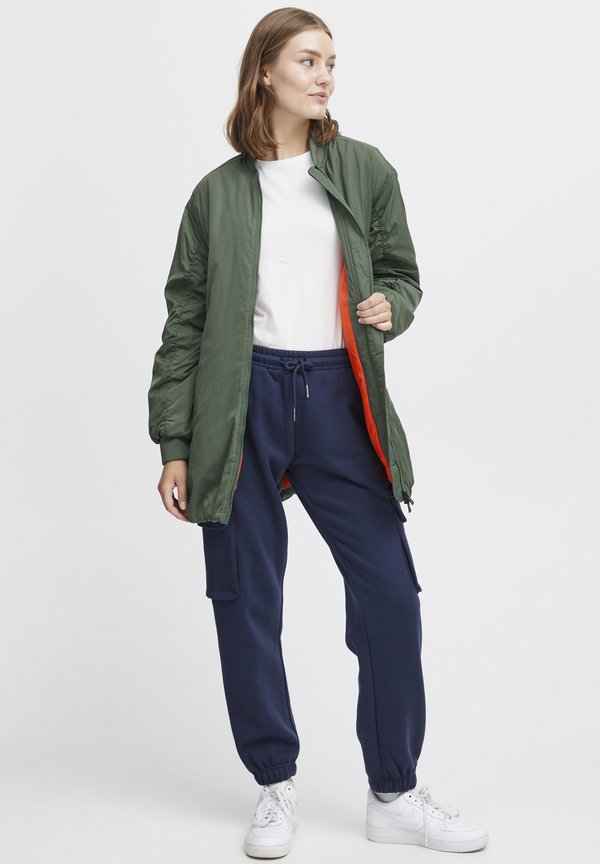 OXCAMILLE - Bomber Jacket - cilantro3
