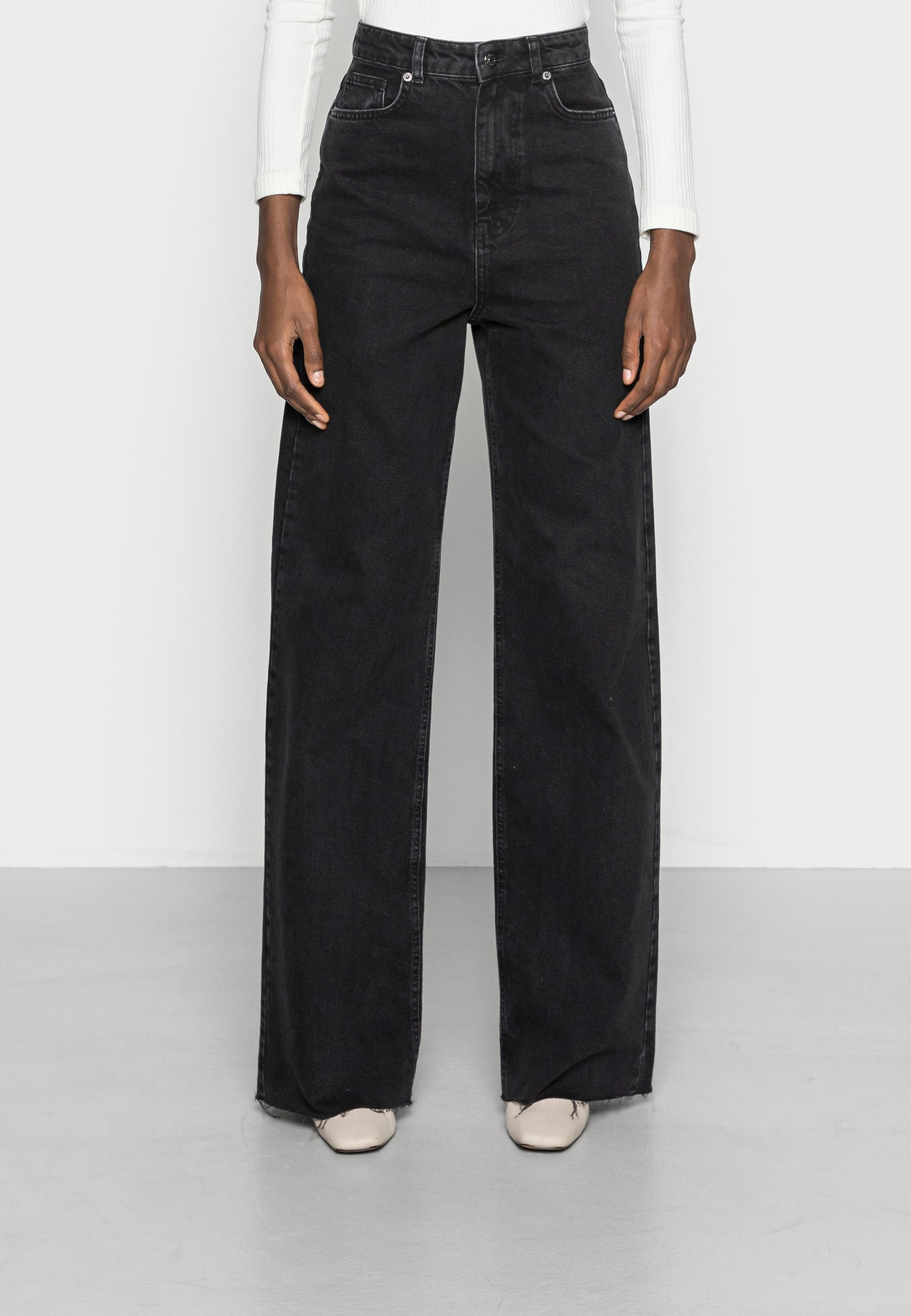 NA-KD Tall WIDE LEG - Jeans a zampa - washed black/nero - Zalando.it
