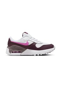 Chaussure de sport blanche et bordeaux avec une tige en mesh et en synthétique, présentant un logo Nike rose, un amorti à air visible et une semelle texturée.